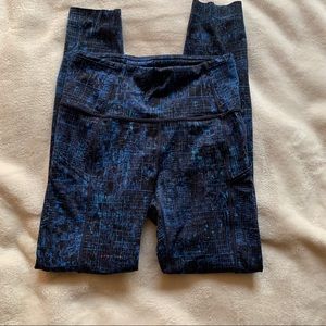 Fast and Free 28’’ Blue Legging Sold Out